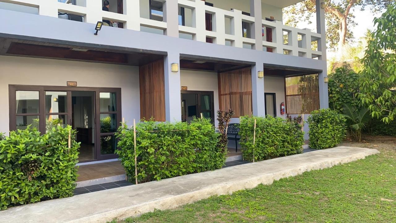 Billabong Hotel And Cafe Baan Tai Exterior photo