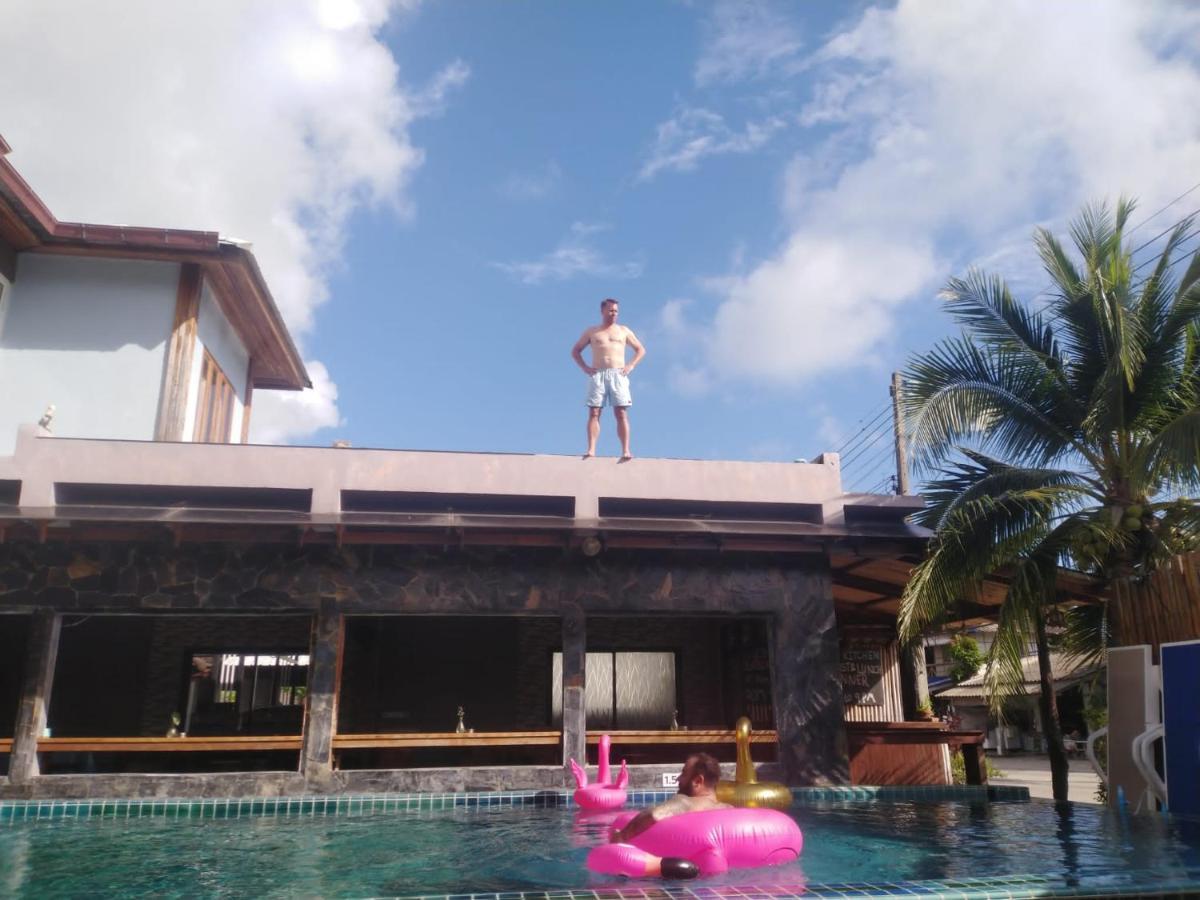 Billabong Hotel And Cafe Baan Tai Exterior photo