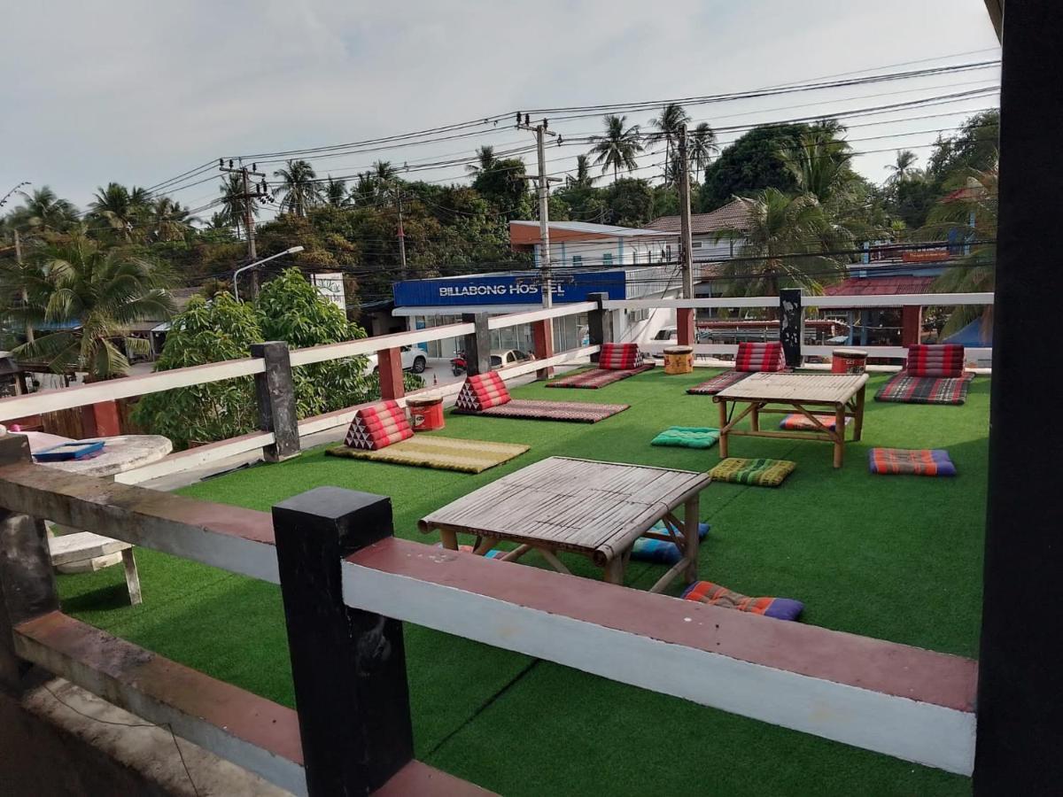Billabong Hotel And Cafe Baan Tai Exterior photo