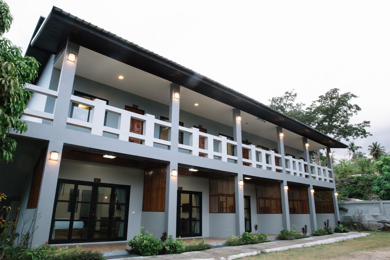 Billabong Hotel And Cafe Baan Tai Exterior photo