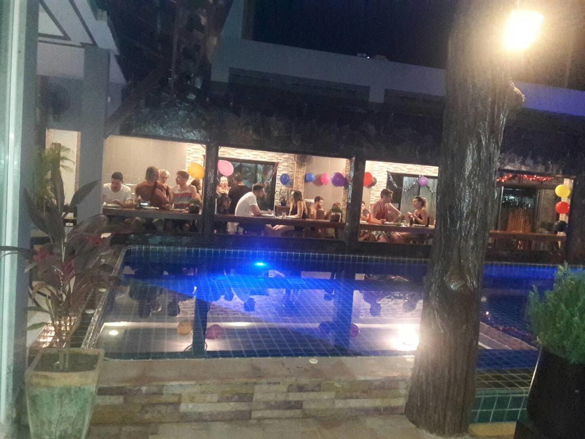 Billabong Hotel And Cafe Baan Tai Exterior photo